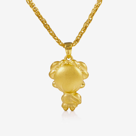 24K gold baby girl pendant with ingot – Lao Feng Xiang symbolic keepsake

Gold character pendant of girl holding yuanbao – 2.71g Year of the Dragon design
