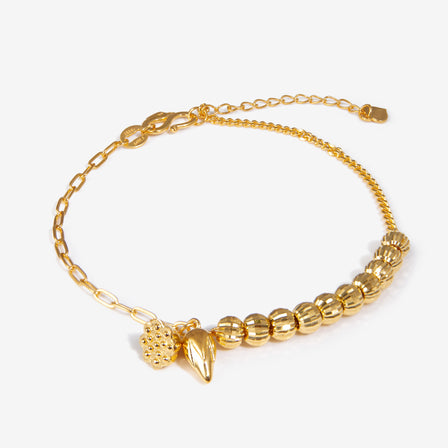 24K gold bracelet with flower bud and leaf charm – Lao Feng Xiang nature-inspired design

Corrugated gold bead bracelet with floral charm – 7.39g gold piece