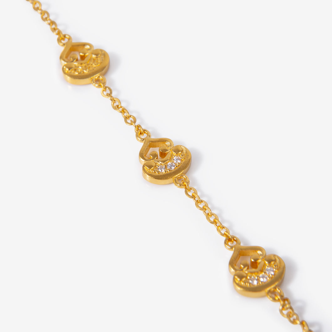 24K gold Hulu line bracelet with 15 diamonds and matte finish

足金葫芦造型钻石手链，哑光质感，镶嵌15颗圆钻