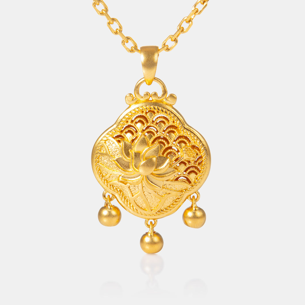 24K Antique Gold Lotus Lock Pendant
