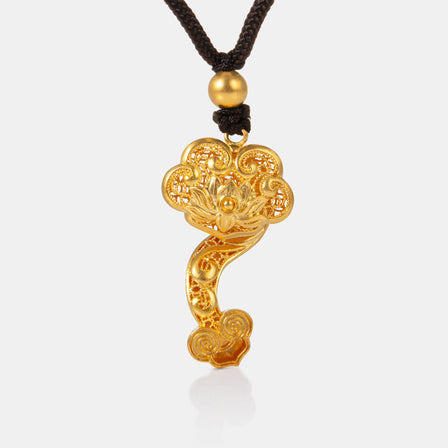 24K Antique Gold Ruyi Lotus Filigree Pendant
如意莲花足金吊坠 正面图