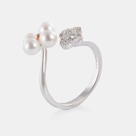 18K White Gold Akoya Pearl Diamond Clover Ring