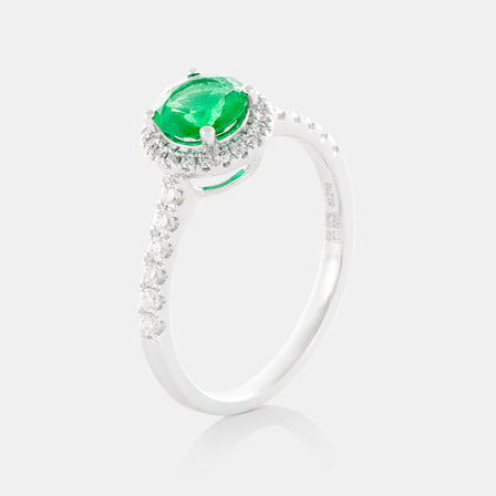 Royal Jewelry Box Emerald and Diamond Halo Ring